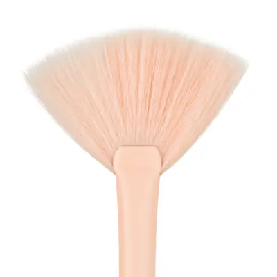 Lepezasta četkica za hajlajter - bež BLSH465